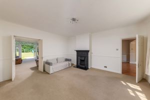 Photo 8- click for photo gallery